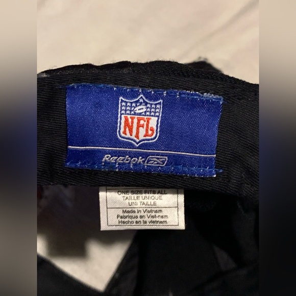 Atlanta Falcons hat - Picture 6 of 6